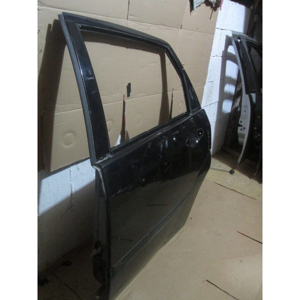 Porta Traseira Esquerda  Ford Focus 09/10