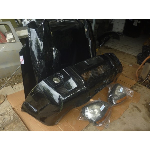 Frente Parcial Hyundai Tucson 2010