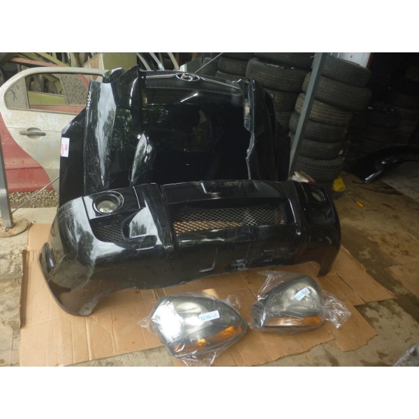 Frente Parcial Hyundai Tucson 2010